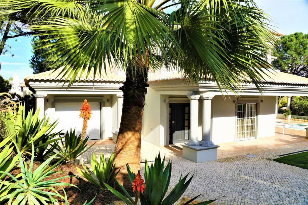 Charming Exceptional Golf Villa In Algarve Faro Bagian luar foto